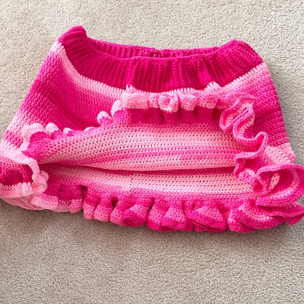 Pink Ruffled Knit Skirt - Picture 4 of 6